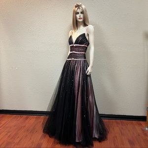 Black interstellar prom dress